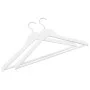 Set of 100 hard white wooden non-slip clothes hangers. by vidaXL, Hangers - Ref: Foro24-289916, Price: 134,24 €, Discount: %