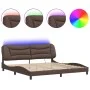 Bettgestell mit LED-Leuchten, braunes Kunstleder, 200 x 200 cm von , Betten und Lattenroste - Ref: Foro24-3213957, Preis: 251...