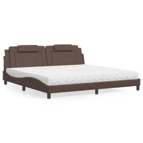 Cama con colchón cuero sintético marrón 200x200 cm de , Camas y somieres - Ref: Foro24-3208819, Precio: 457,65 €, Descuento: %