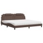 Cama con colchón cuero sintético marrón 200x200 cm de , Camas y somieres - Ref: Foro24-3208819, Precio: 471,15 €, Descuento: %