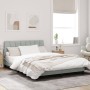 Estructura de cama con cabecero terciopelo gris claro 120x200cm de , Camas y somieres - Ref: Foro24-3207837, Precio: 170,36 €...