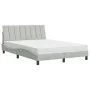 Cama con colchón terciopelo gris claro 140x190 cm de , Camas y somieres - Ref: Foro24-3208592, Precio: 390,54 €, Descuento: %