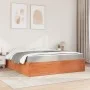 Bed with solid pine wood frame and brown waxed mattress 180x200 cm by , Beds and slatted bases - Ref: Foro24-3281927, Price: ...