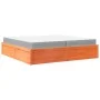 Cama con colchón madera maciza de pino marrón cera 200x200 cm de , Camas y somieres - Ref: Foro24-3281924, Precio: 539,58 €, ...
