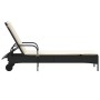 Tumbona con ruedas y cojín ratán sintético negro by , Loungers - Ref: Foro24-368308, Price: 156,02 €, Discount: %