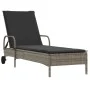 Liegestuhl mit Rädern und grauem Kunststoff-Rattankissen von , Liegen - Ref: Foro24-368310, Preis: 172,13 €, Rabatt: %