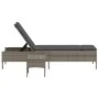 Lounger with gray synthetic rattan cushion and table by , Loungers - Ref: Foro24-4002730, Price: 159,72 €, Discount: %
