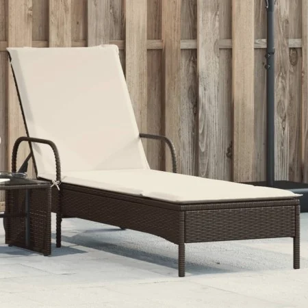 Lounger with wheels and brown synthetic rattan cushion by , Loungers - Ref: Foro24-368309, Price: 171,41 €, Discount: %