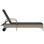 Liegestuhl mit Rädern und Kissen aus hellem grauem synthetischem Rattan. von , Liegen - Ref: Foro24-368313, Preis: 171,35 €, ...