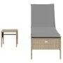 Tumbona con cojín y mesita ratán sintético beige de , Tumbonas - Ref: Foro24-4002731, Precio: 168,19 €, Descuento: %