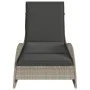 Tumbona con cojín ratán sintético gris claro 60x205x73 cm de , Tumbonas - Ref: Foro24-368283, Precio: 153,75 €, Descuento: %
