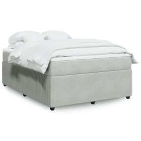 Box spring bed with light gray velvet mattress 140x200 cm by , Beds and slatted bases - Ref: Foro24-3285644, Price: 447,18 €,...