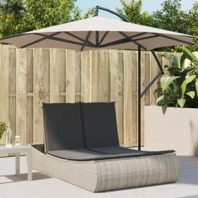 Doppel-Liegestuhl mit hellgrauen synthetischen Rattan-Kissen. von , Liegen - Ref: Foro24-368095, Preis: 298,49 €, Rabatt: %