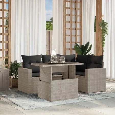Gartensofa-Set und Kissen, 5-teilig, aus hellem grauem Kunststoff-Rattan. von , Gartensets - Ref: Foro24-3267252, Preis: 413,...