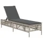 Liegestuhl mit hellem grauem synthetischem Rattan-Kissen. von , Liegen - Ref: Foro24-4002742, Preis: 143,24 €, Rabatt: %
