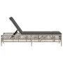 Liegestuhl mit hellem grauem synthetischem Rattan-Kissen. von , Liegen - Ref: Foro24-4002742, Preis: 143,24 €, Rabatt: %