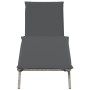 Liegestuhl mit hellem grauem synthetischem Rattan-Kissen. von , Liegen - Ref: Foro24-4002706, Preis: 146,97 €, Rabatt: %