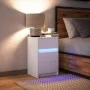 Mesita de noche con luces LED madera de ingeniería blanca by , Nightstands - Ref: Foro24-852012, Price: 69,28 €, Discount: %
