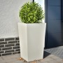 Zwei weiße Stahl-Pflanzgefäße, 45x45x75 cm. von , Töpfe und Pflanzgefäße - Ref: Foro24-851097, Preis: 129,01 €, Rabatt: %