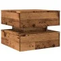 Mesa de centro con luces LED madera envejecida 50x50x40 cm de , Mesas de centro - Ref: Foro24-857716, Precio: 70,65 €, Descue...