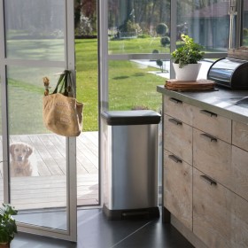 Curver Papelera de pedal Deco rectangular plateada 50 L von , Mülltonnen und Mülltonnen - Ref: Foro24-443829, Preis: 88,62 €,...