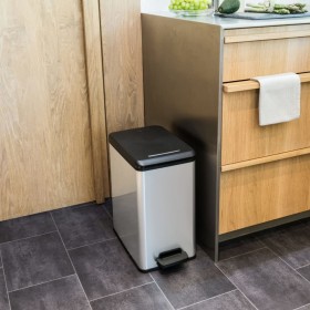 Curver Papelera de pedal estrecha Deco plateada 25 L by , Garbage cans and trash cans - Ref: Foro24-443832, Price: 61,81 €, D...