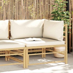 Sofá de esquina para jardín bambú con cojines blanco crema