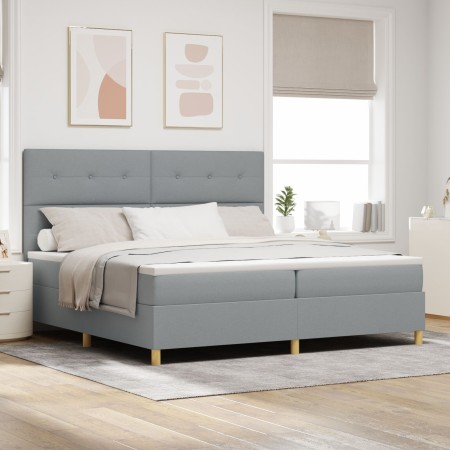 Estructura de Cama con Colchón Gris Claro Tela 200 x 200 cm von , Betten und Lattenroste - Ref: Foro24-3343124, Preis: 678,63...