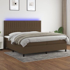 Cama box spring colchón luces LED tela marrón oscuro 200x200 cm en Camas y somieres | Comprar online en Foro24