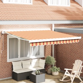 Toldo Retráctil Automático en Amarillo y Naranja