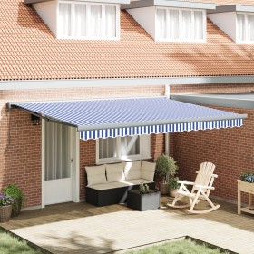 Toldo retráctil automático azul y blanco 450x300