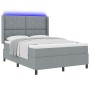 Cama con sommier y colchón con luz LED Gris Claro 160x200 cm Tela by , Beds and slatted bases - Ref: Foro24-3343574, Price: 5...