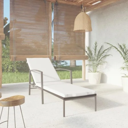 Lounger with black synthetic rattan cushion by vidaXL, Loungers - Ref: Foro24-317635, Price: 97,08 €, Discount: %