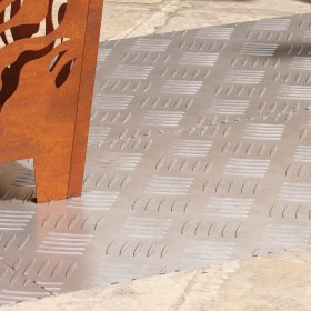 Placas de Aluminio con Diseño en Rombo - 4 pcs