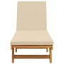 Tumbona con ruedas y cojín beige de madera maciza