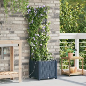 Maceteros de jardín con sistema de riego