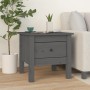 Mesa auxiliar 2 uds de madera maciza de pino gris 40x40x39 cm by , Side tables - Ref: Foro24-813789, Price: 45,12 €, Discount: %