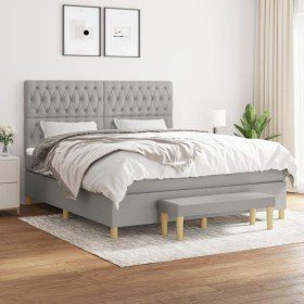 Cama box spring con colchón tela gris claro 180x200 cm en Camas y somieres | Comprar online en Foro24