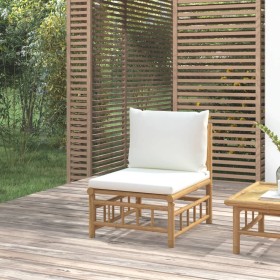 Sofá central de jardín bambú con cojines blanco crema
