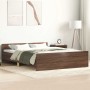 Estructura de cama con cabecero piecero roble marrón 140x200 cm