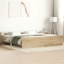 Estructura de cama con cabecero piecero roble Sonoma 180x200 cm