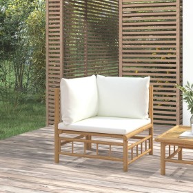Sofá esquinero de jardín bambú con cojines blanco crema