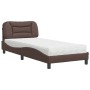 Cama con colchón cuero sintético marrón 80x200 cm