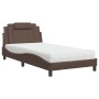 Cama con colchón cuero sintético marrón 100x200 cm