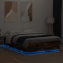 Estructura cama con luces LED madera roble ahumado 150x200 cm