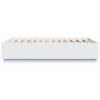 Estructura de cama con LED madera ingeniería blanco 135x190 cm