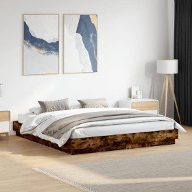 Estructura de cama con luces LED roble ahumado 200x200 cm en Camas y somieres | Comprar online en Foro24