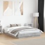Estructura de cama madera de ingeniería gris hormigón 135x190cm