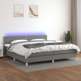 Cama box spring con colchón y LED tela gris oscuro 200x200 cm