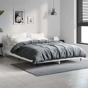 Glossy white engineered wood bed frame 135x190cm by vidaXL, Beds and slatted bases - Ref: Foro24-832287, Price: 125,61 €, Dis...